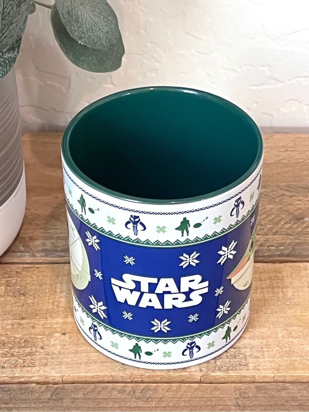 Star Wars Silver Buffalo Grogu Baby Yoda 20oz Holiday Sweater Mug - Picture 2 of 5